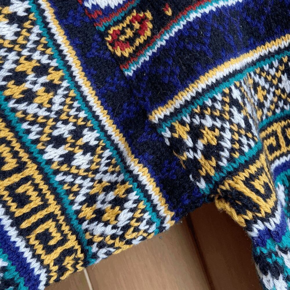 Men's Multicolor Patterned Crewneck Sweater - Navy Base - Picture 5 of 6
